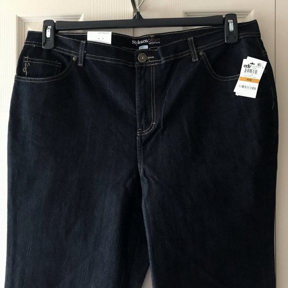 NEW Style & Co Plus Natural Fit Higher Rise Jeans - Picture 12 of 14